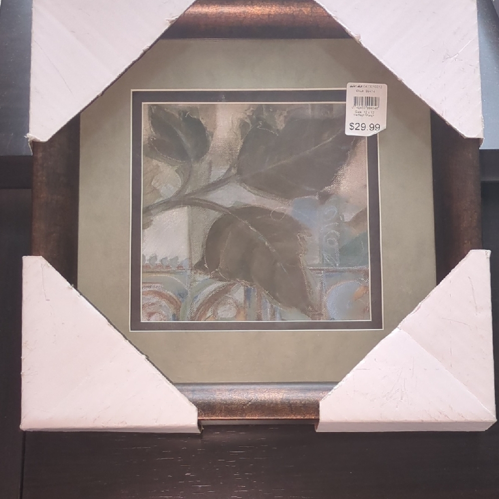 Square Framed Art with Leaf Design